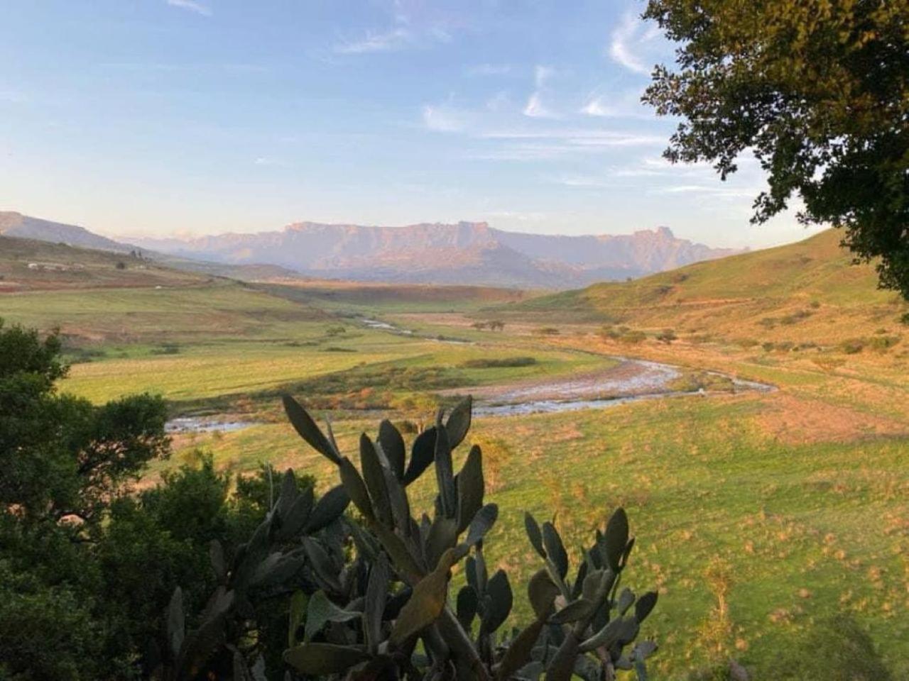 Hlalanathi Drakensberg Resort Bergville Kültér fotó