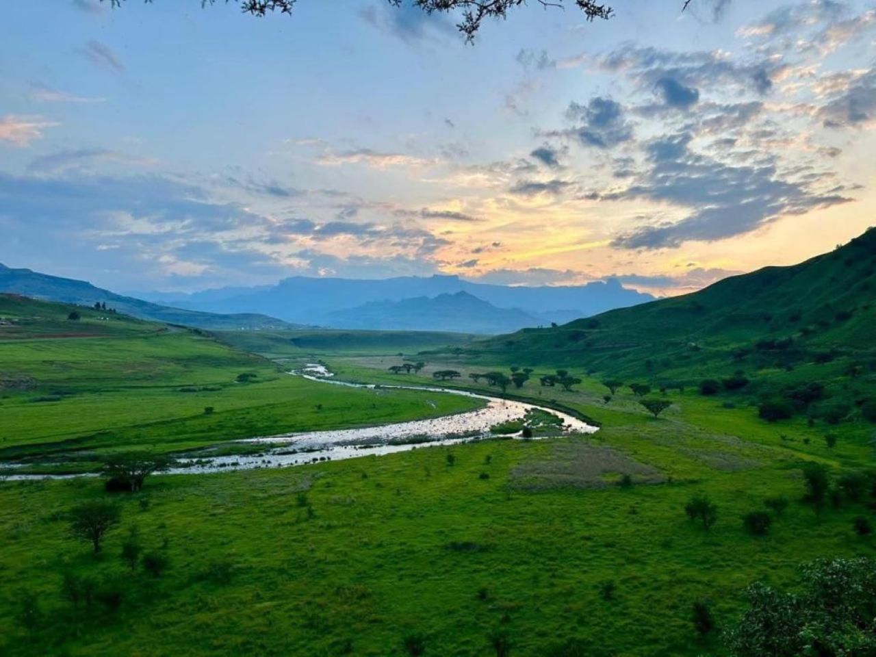 Hlalanathi Drakensberg Resort Bergville Kültér fotó